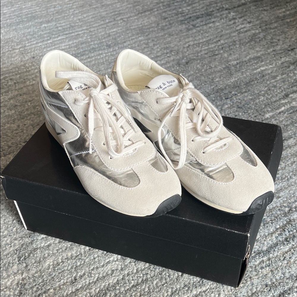rag & bone Retro Runner Slim White and Silver Low-Top Sneakers US 8.5 - Picture 2 of 12